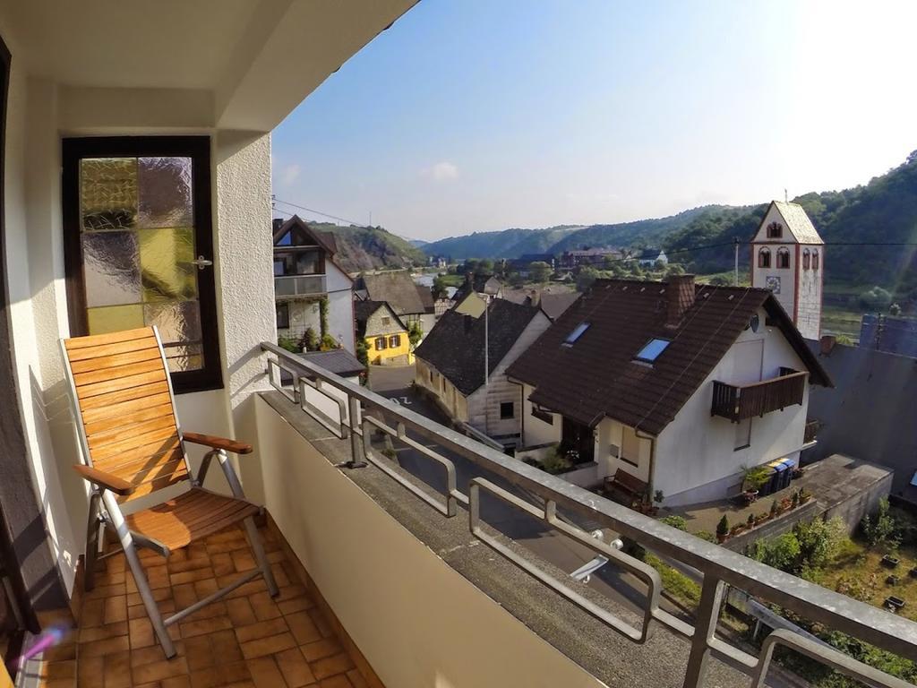 Ferienwohnungen Haus Am Wuerzlaysteig Lehmen Camera foto